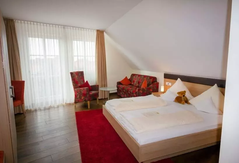 اتاق راحتی, Landhotel Und Weingasthof Schwarzer Adler