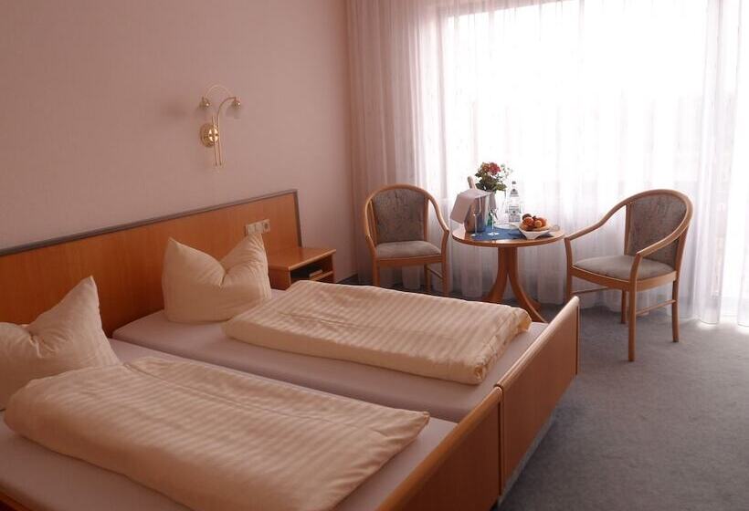 חדר סטנדרט עם מרפסת, Limbacher Hof Landgasthof & Restaurant