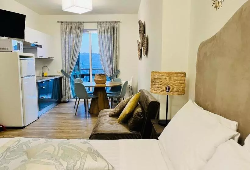 سوییت جونیور, Villa Giada Resort