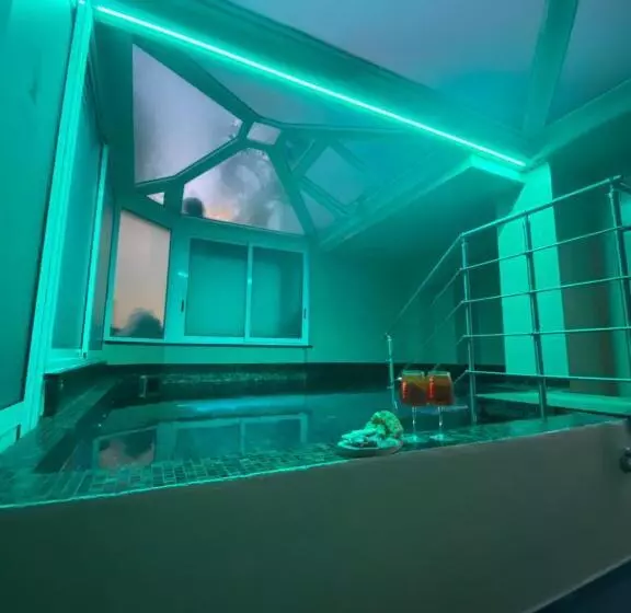 سوییت جونیور, Villa Giada Resort