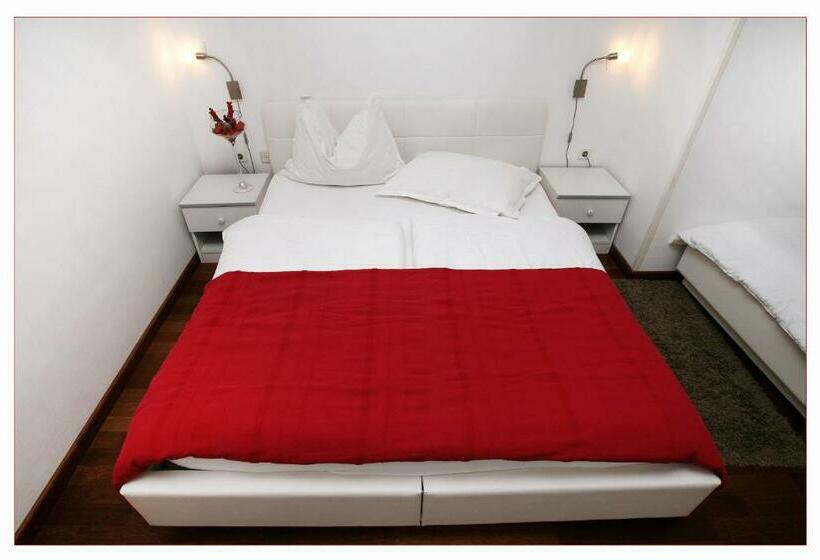 带海景的标准房, Villa Mario