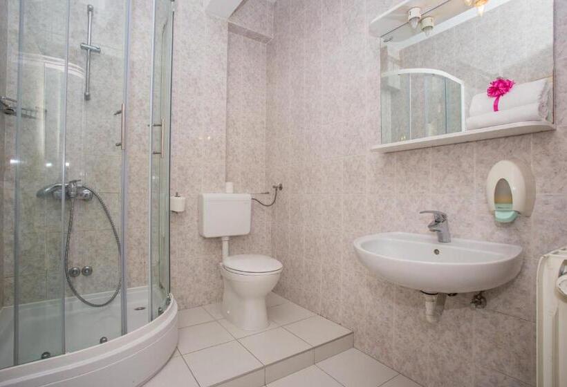 Triple Room Sea View, Villa Mario