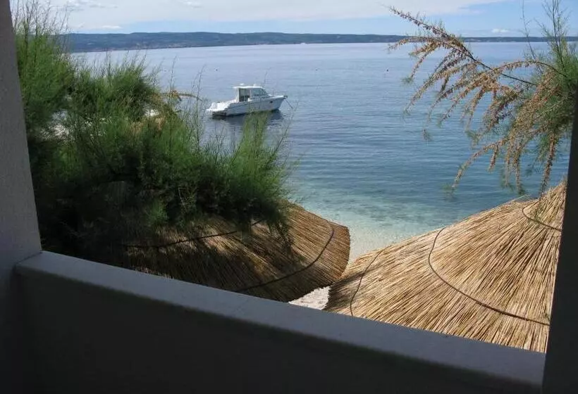Estudi Estàndard Vista Mar, Villa Mario