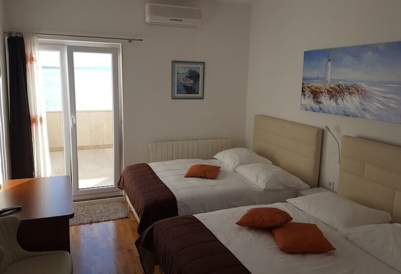 舒适三人间, Villa Mario