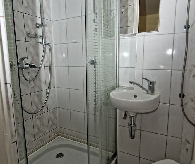 标准间, Villa Park Maikuhle