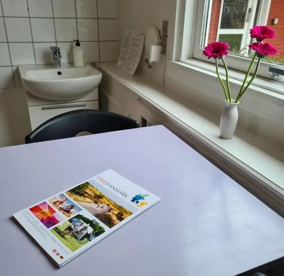 Habitació Quàdruple Estàndard, Danhostel Stevns