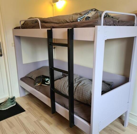 غرفة قياسية رباعية, Danhostel Stevns