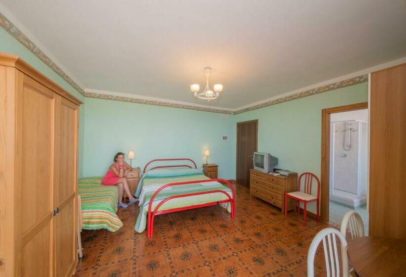 إستوديو قياسى مطل على البحر, Agriturismo Nardini
