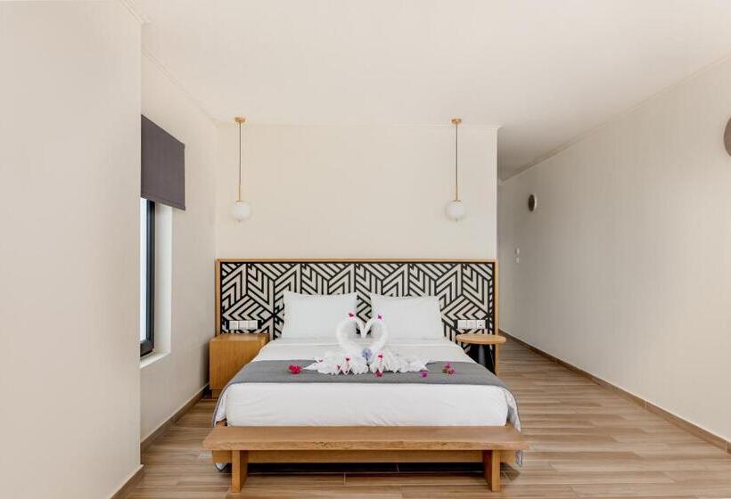 جناح جونيور مطلّ علي البحر, Casa Bloo Adults Only