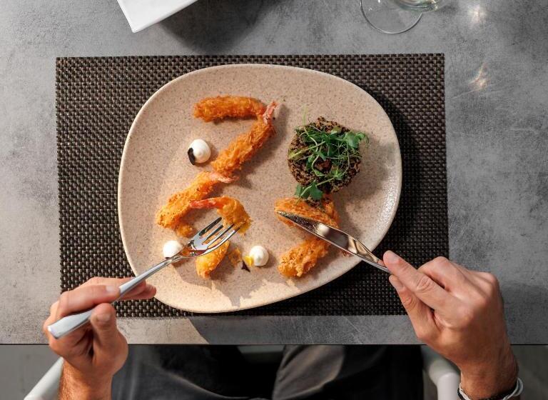 جناح جونيور مطلّ علي البحر, Casa Bloo Adults Only