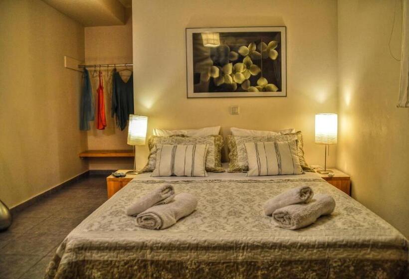 标准间, Iro Suites