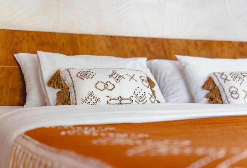 家庭洋房, Playa Cielo Beach Front