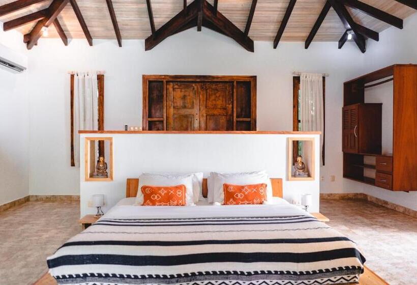 带海景的标准工作室, Playa Cielo Beach Front