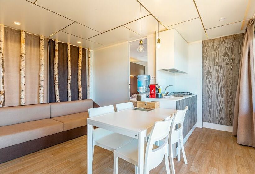 منزل غرفتين نوم, Olivia Green Camping