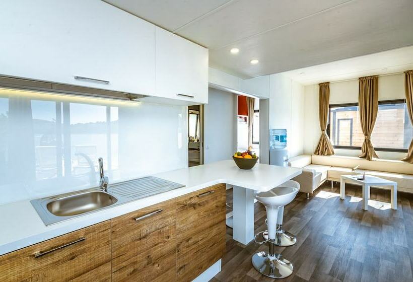 منزل غرفتين نوم, Olivia Green Camping