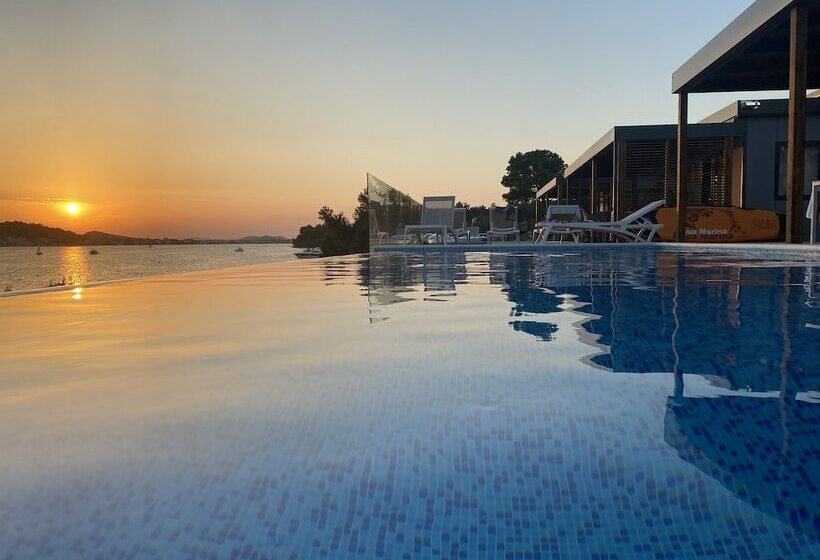 منزل غرفتين نوم, Olivia Green Camping