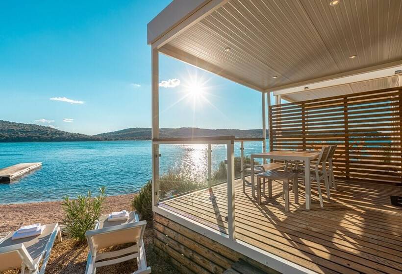 منزل غرفة نوم واحدة, Olivia Green Camping