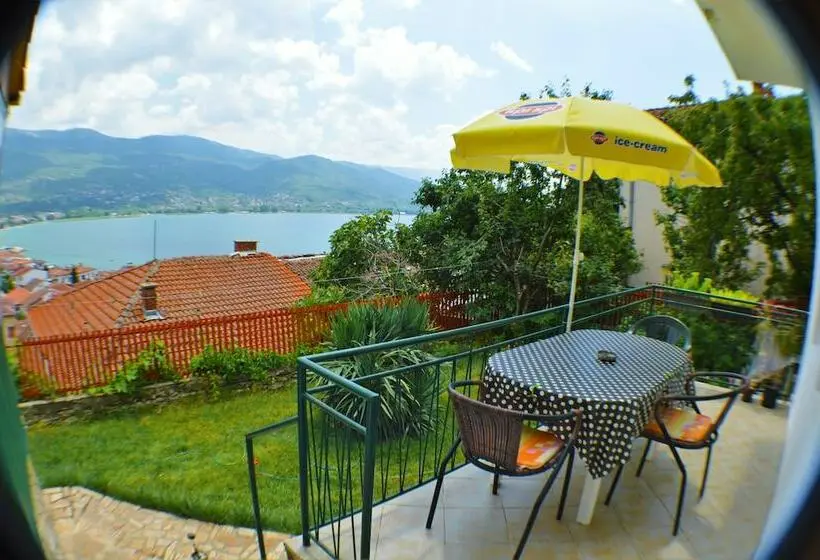 آپارتمان راحتی 1 خوابه, Villa Ohrid