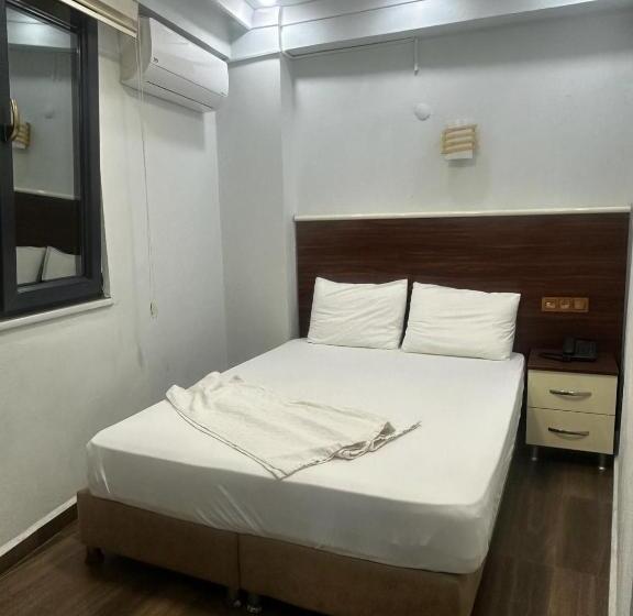 Номер Deluxe, Ada Motel