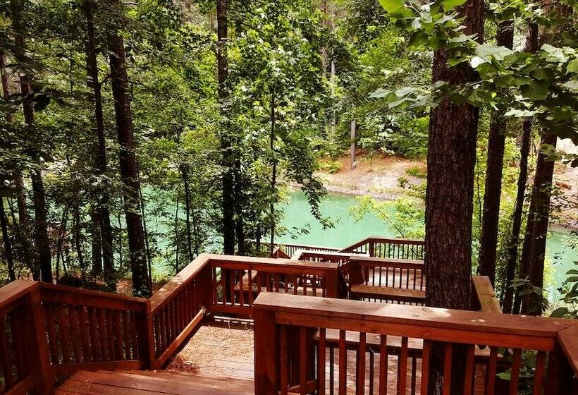 كابينة, Brokenbowadventures.com