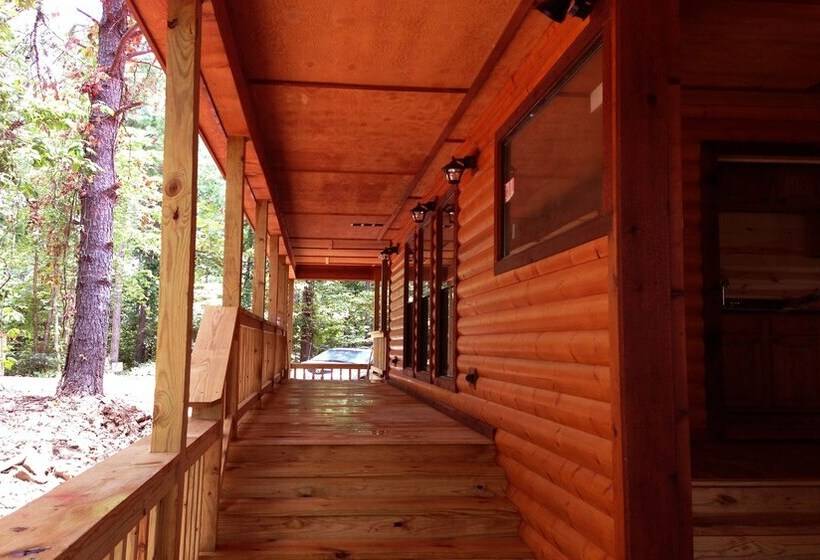 كابينة, Brokenbowadventures.com