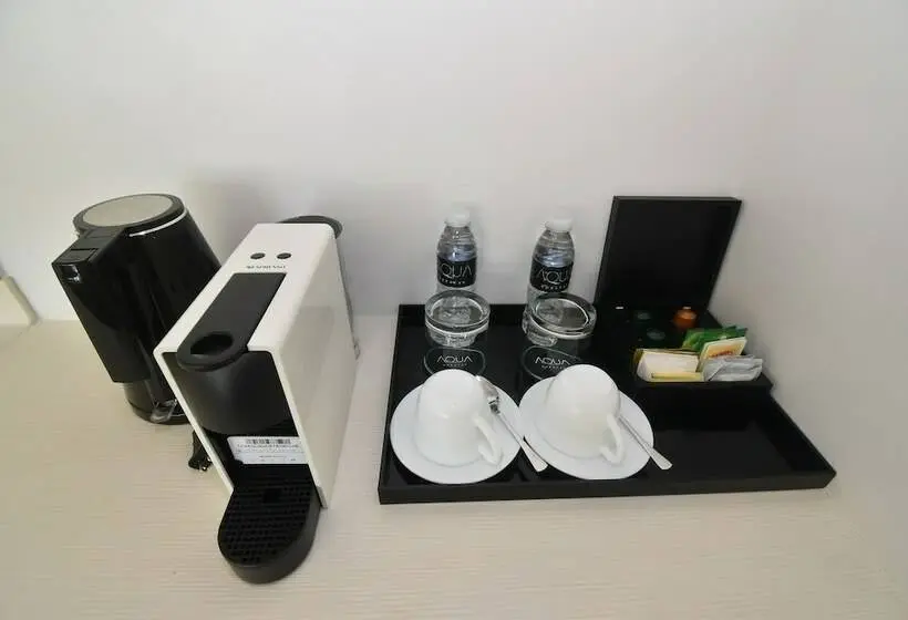 Präsidenten Suite, Aira Boracay