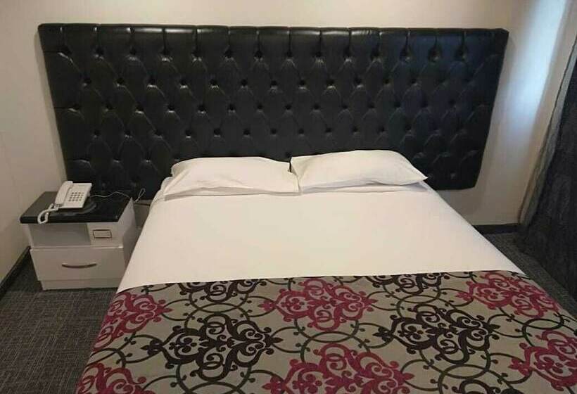 اتاق لوکس یک تخته, Shehrazad Nile Floating