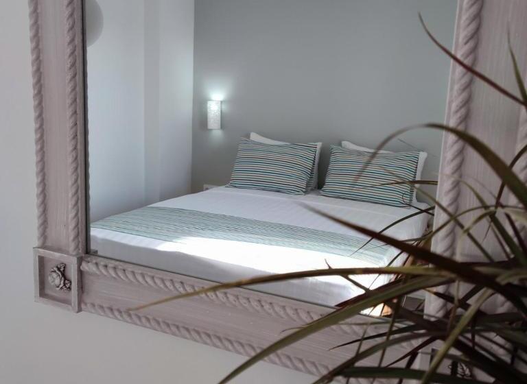 اتاق لوکس چهار تخته, Drimoni Boutique