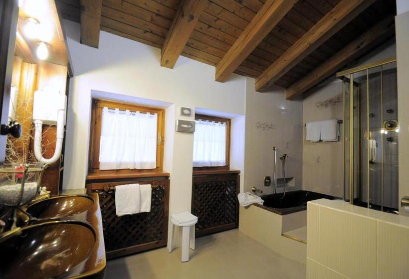 Comfort room with balcony, Al Forte