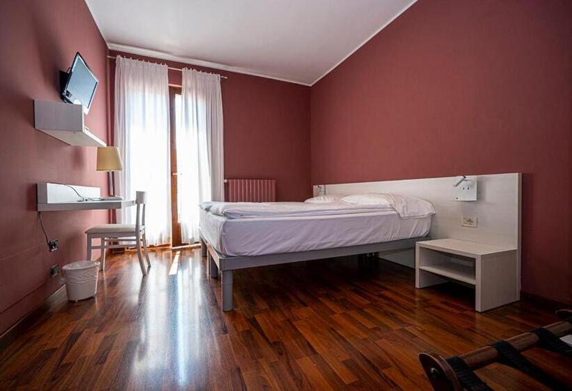 标准间, Albergo All'ancora