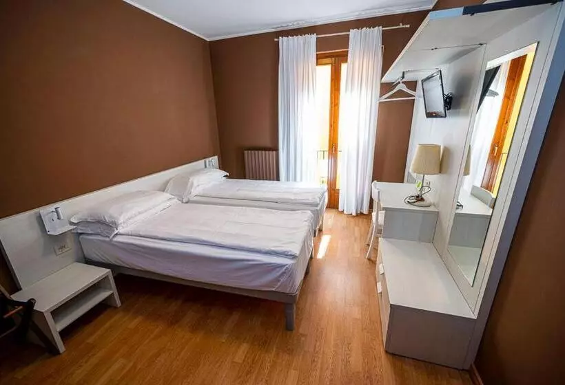 スタンダードルーム, Albergo All'ancora