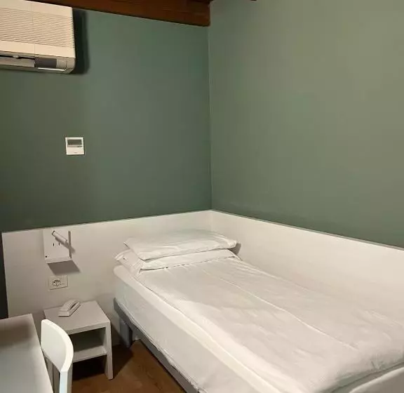 スタンダードシングルルーム, Albergo All'ancora
