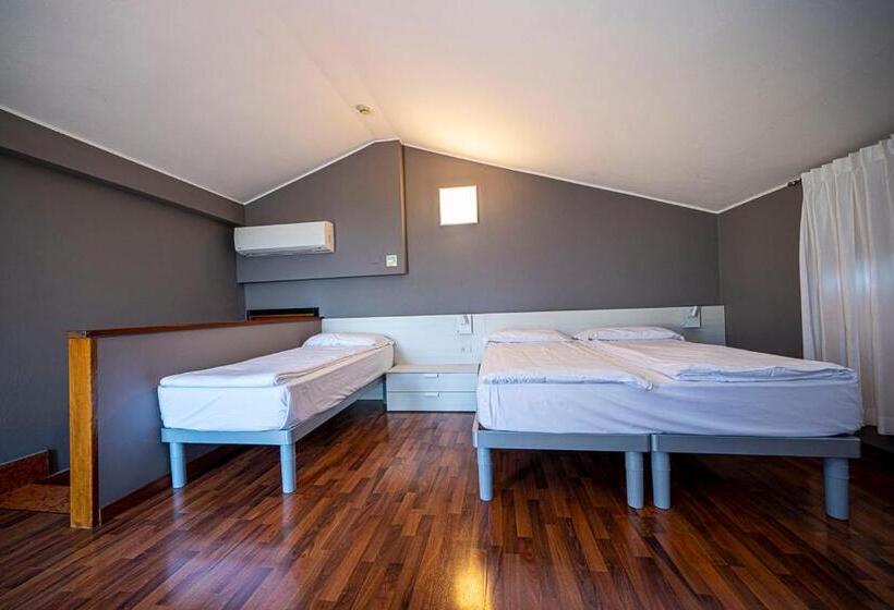 带露台的标准房间, Albergo All'ancora