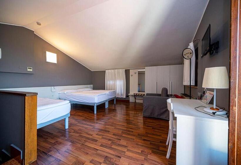 Номер Стандарт с Террасой, Albergo All'ancora
