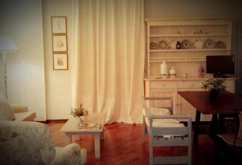 带2个卧室的公寓, Albergo La Fontanella