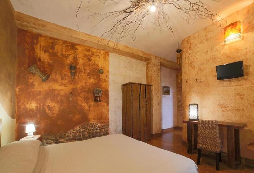 اتاق استاندارد, Art Rooms Joyful People