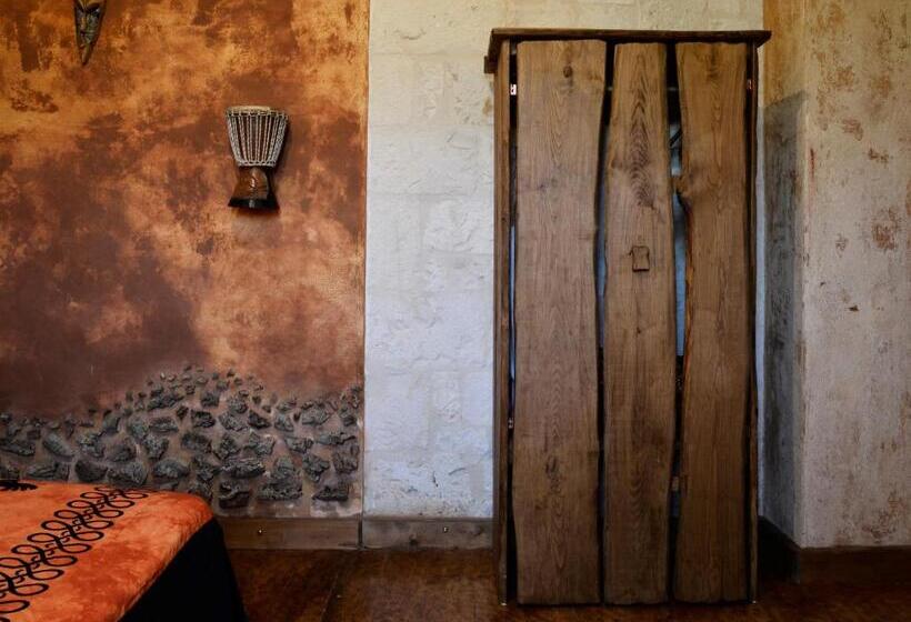 اتاق استاندارد, Art Rooms Joyful People