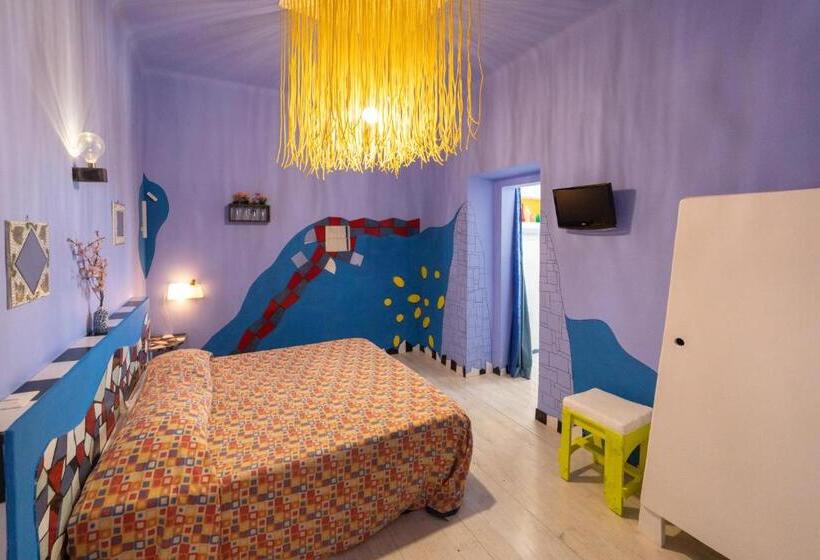 اتاق اکونومی, Art Rooms Joyful People