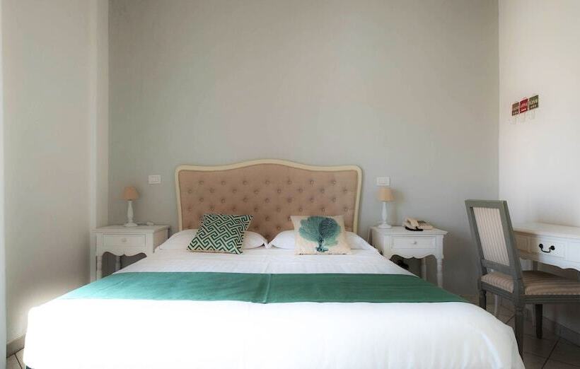 غرفة قياسية, Continental