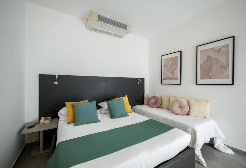 Triple Room Sea View, Continental