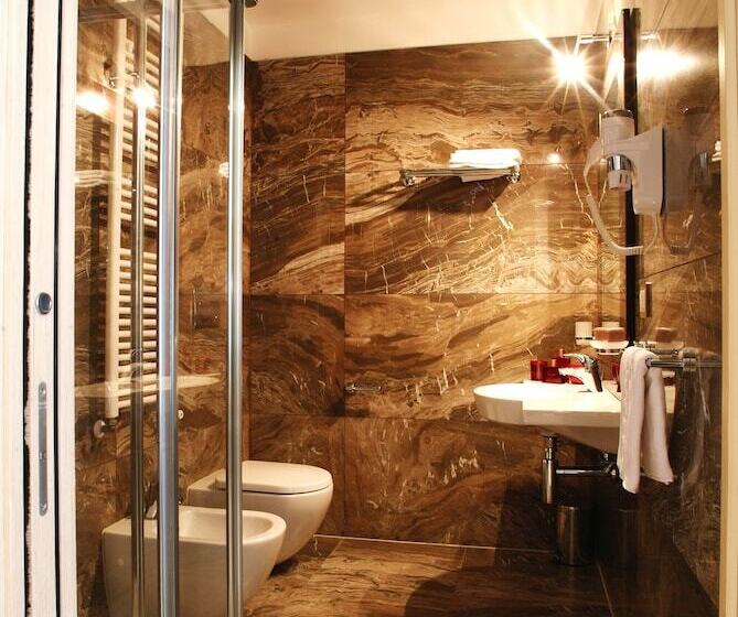 스탠다드 트리플 룸, Duchessa Della Sila