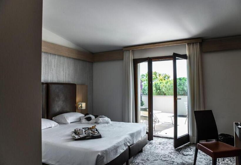 غرفة كومفورت ثلاثية, Fontermosa