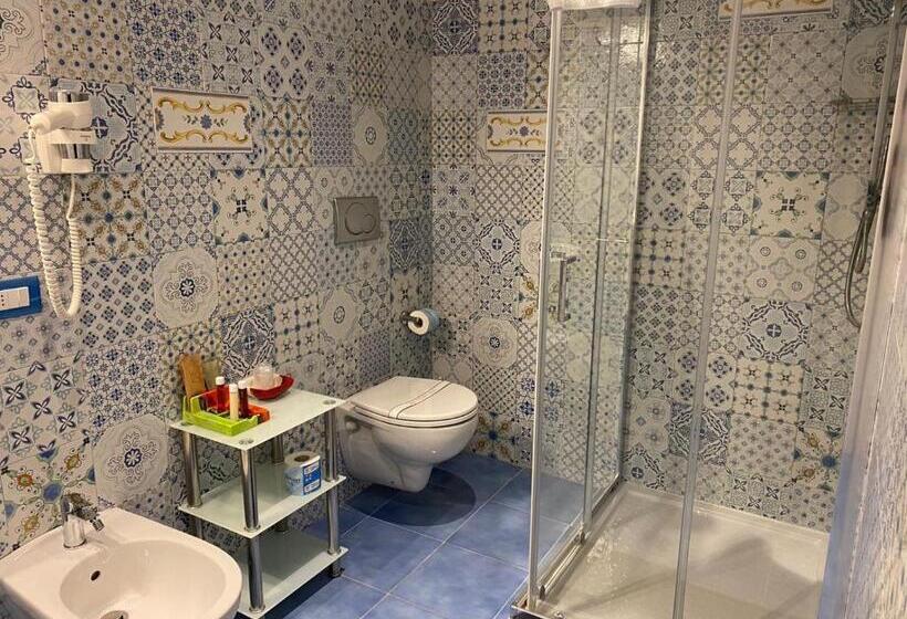 غرفة ديلوكس, Fontermosa