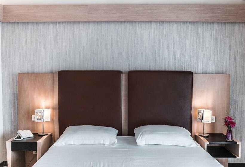 غرفة قياسية, Fontermosa