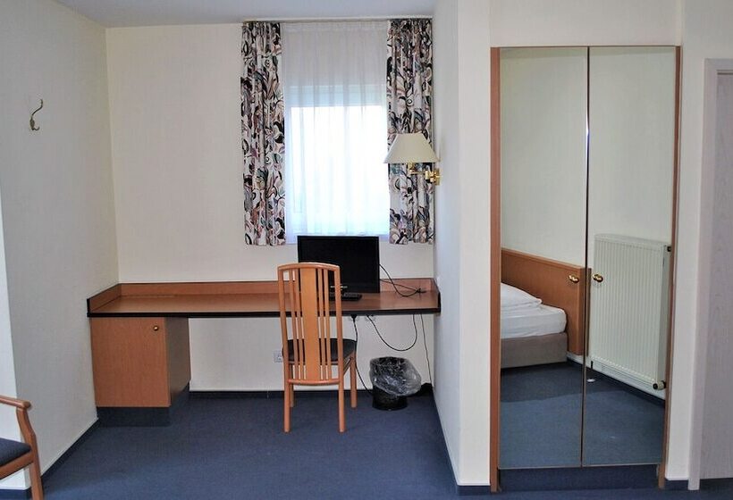 Номер Стандарт, Garni Am Schäfersberg