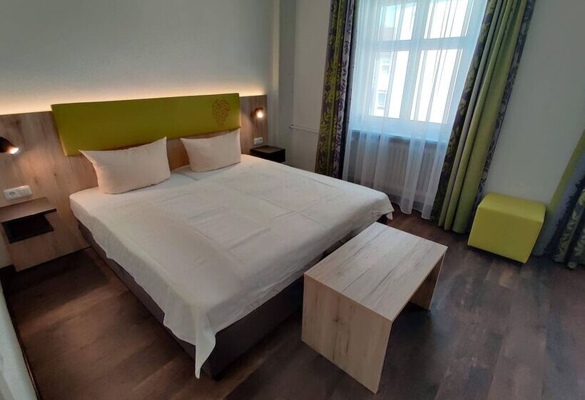 חדר סטנדרט, Goldene Traube