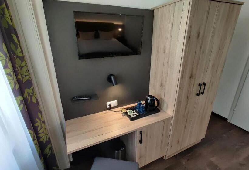 חדר סטנדרט, Goldene Traube