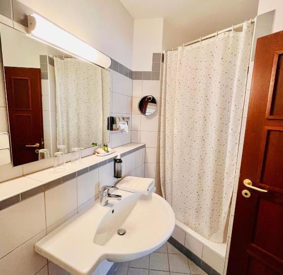 Suite, Hoepfner Burghof