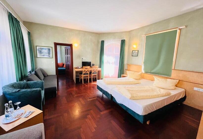 Suite, Hoepfner Burghof