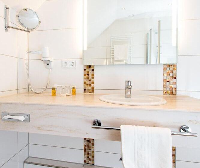 غرفة قياسية, Hof Sudermuhlen